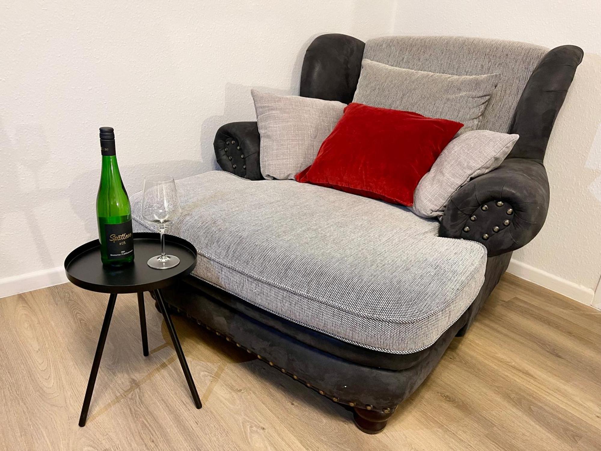 Tunnel Apartment - Nordbahntrasse, Kontaktloser Self-Check-In, Netflix 부퍼탈 외부 사진